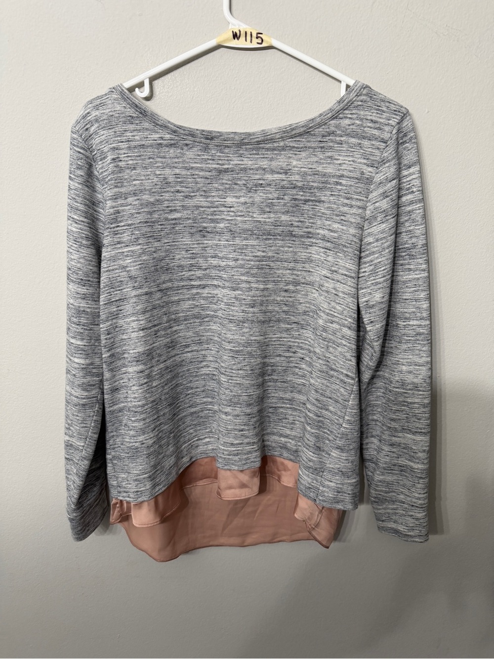 Women’s White House Black Market Top Small Gray Pink Layered Hem
